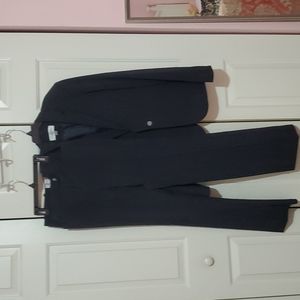 Womens pant suit